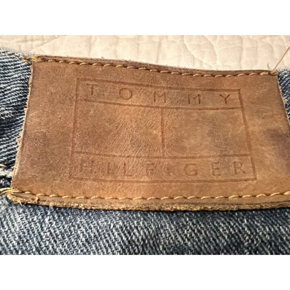 Tommy Hilfiger Mens Jeans Size 32x30 Straight Leg Medium Wash Blue Denim - Picture 5 of 5